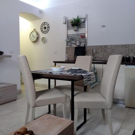 Casa Toni Apartment โรม ภายนอก รูปภาพ