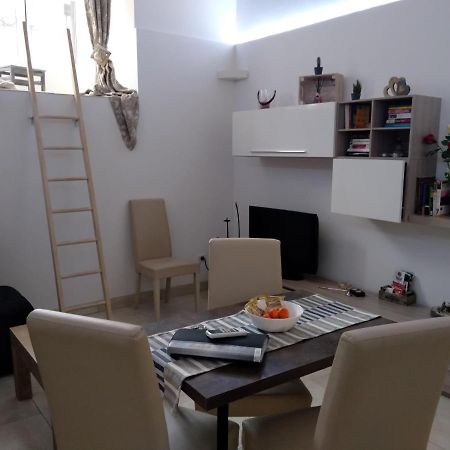 Casa Toni Apartment โรม ภายนอก รูปภาพ