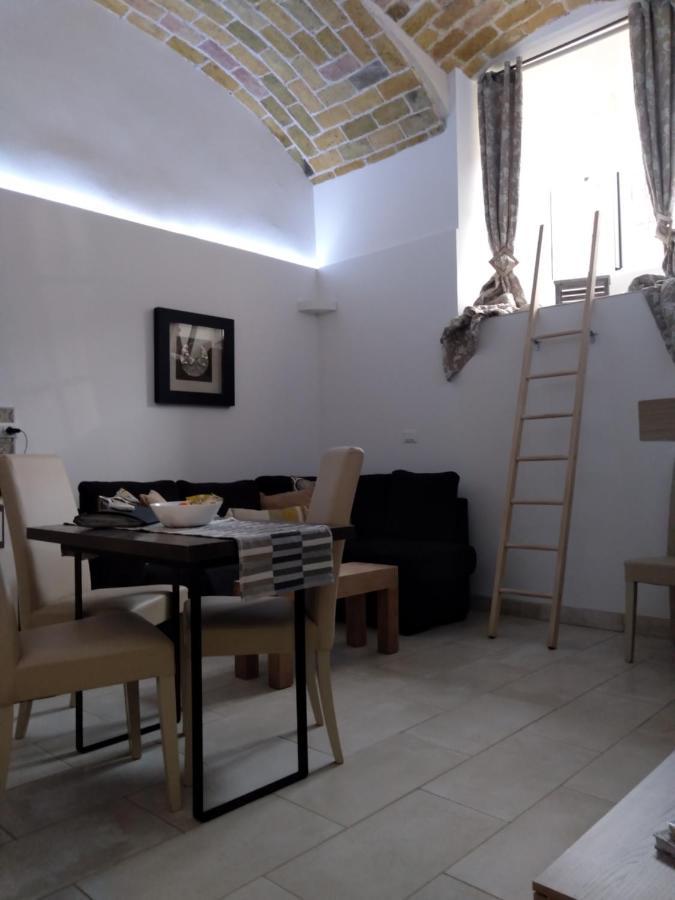Casa Toni Apartment โรม ภายนอก รูปภาพ