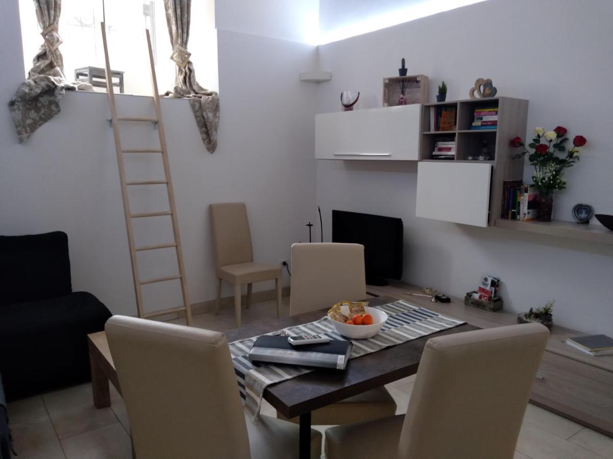 Casa Toni Apartment โรม ภายนอก รูปภาพ